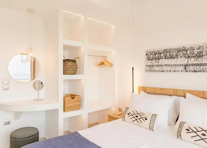 Santa Maria Private Pool & Sea View * 아판토우